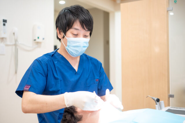 小児歯科の経験豊富な医師が治療